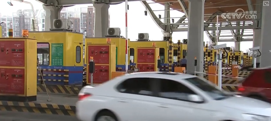 出行提示_2025國(guó)慶中秋假期交通出行情況_自駕出行占比及高速公路車(chē)流量預(yù)測(cè)