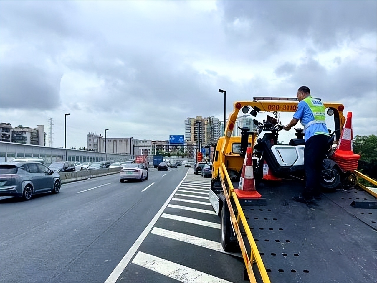 廣州內(nèi)環(huán)限行令_限行_電動車改裝查緝
