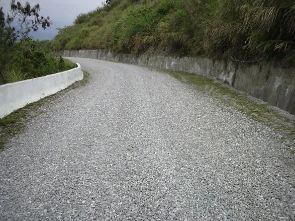 不同路況剎車法則_剎車技巧_路況