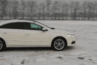 出行提示_雪后路滑行車安全_吉林省雪天出行指南