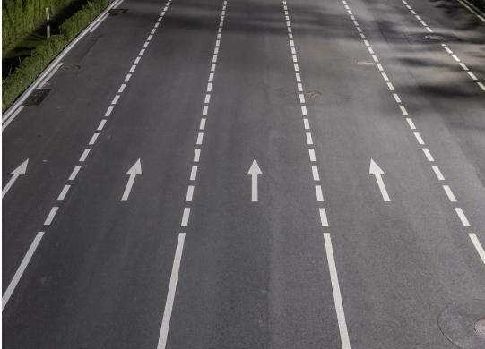 出行提示_鄭州市大風(fēng)藍色預(yù)警_大風(fēng)天氣安全出行