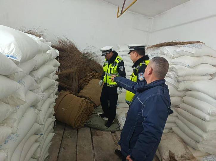 武漢雨雪天氣交通管制_出行提示_武漢交警快處快賠服務(wù)